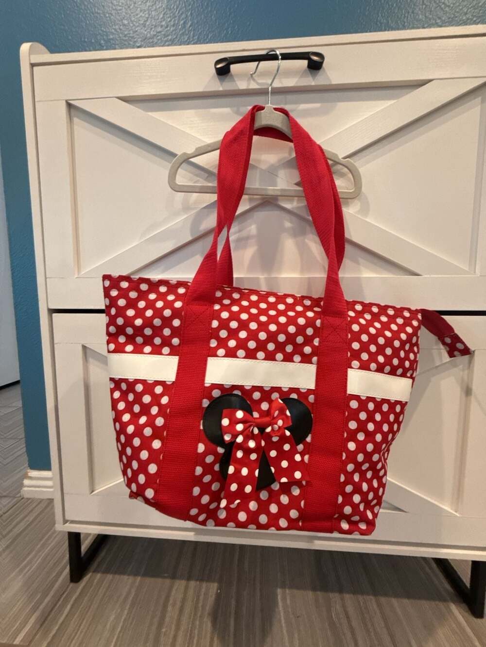 Disney Minnie Mouse Red and White Polka Dot Tote Bag with Bow and Zipper